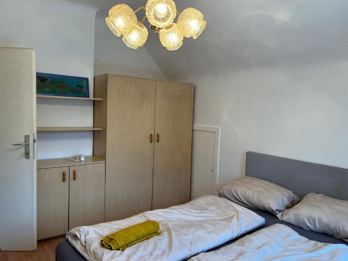 Breathtaking Shared Villa Near Danube River /W Garden And Parking Відень Екстер'єр фото