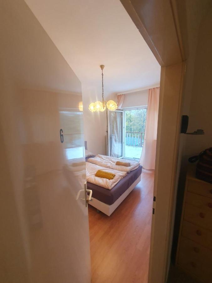 Breathtaking Shared Villa Near Danube River /W Garden And Parking Відень Екстер'єр фото
