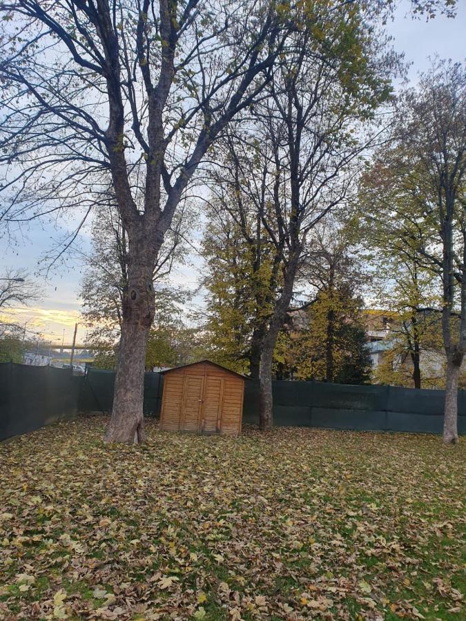 Breathtaking Shared Villa Near Danube River /W Garden And Parking Відень Екстер'єр фото